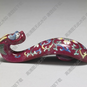 清 粉彩描金龍首萬(wàn)壽花卉帶鉤 高清大圖下載